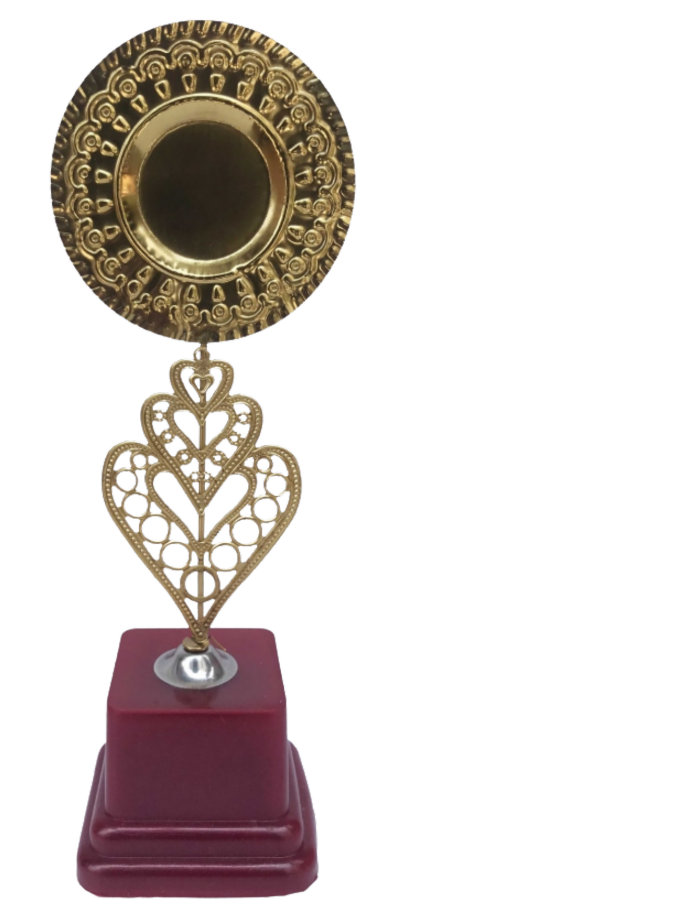 Heart metal trophy ( Large-9.5")